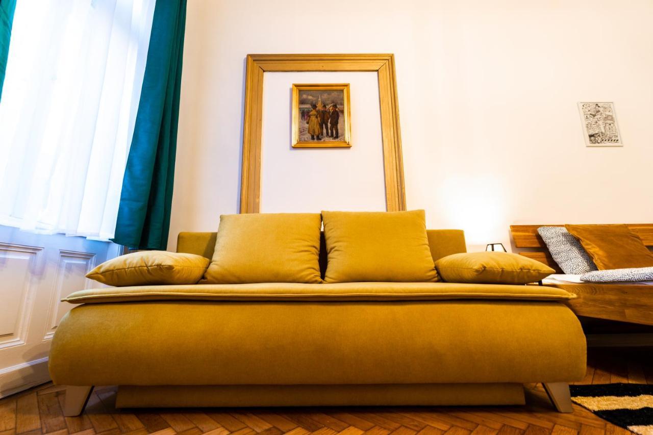Palace Quarter Suite Будапеща Екстериор снимка